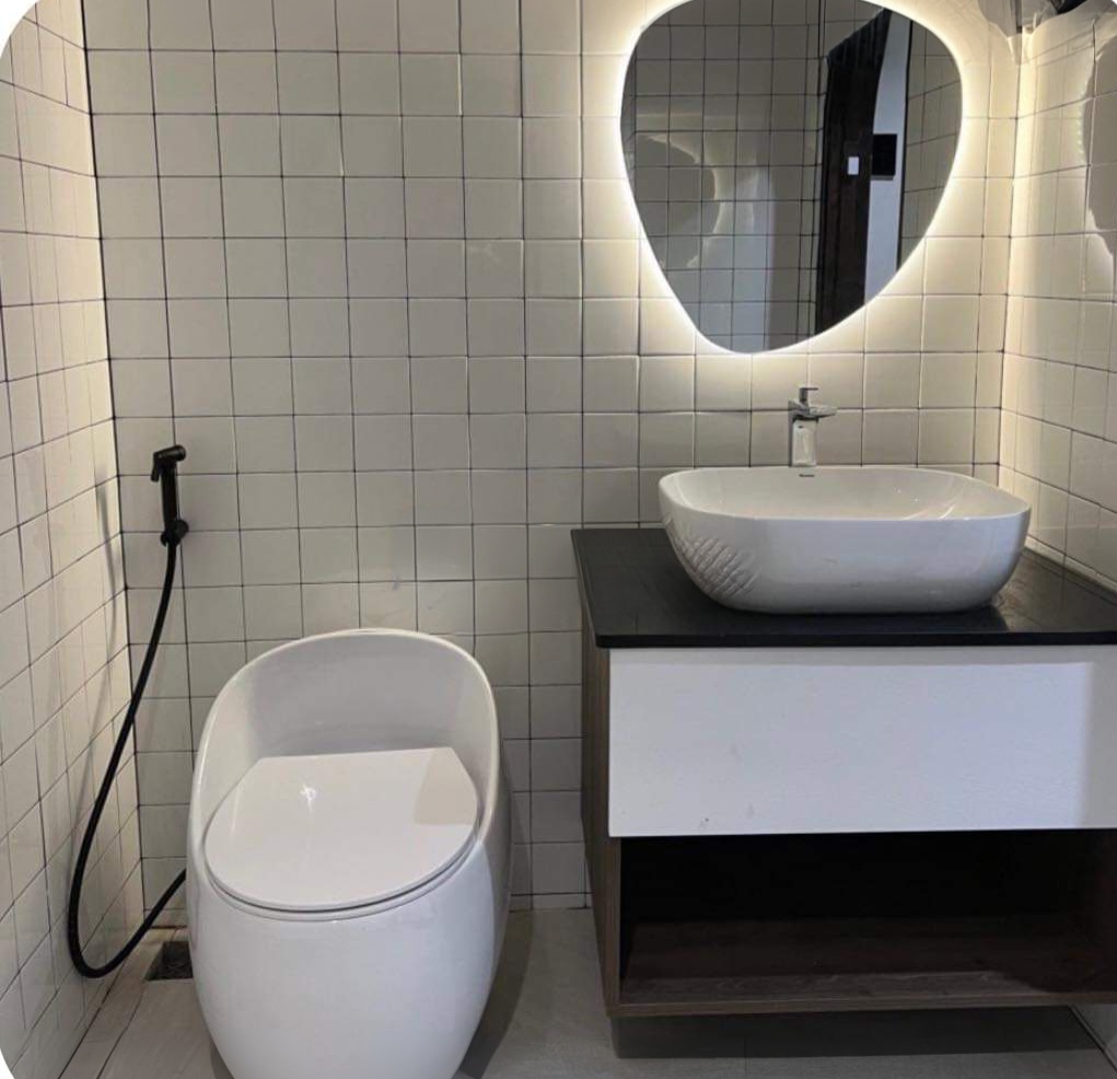 Tôi cho thuê nhà mới, lô góc,vỉa hè, 119m2- 4T, Hoàng Quốc Việt_46 Tr - Ảnh 2